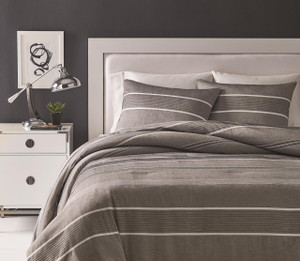 Reardon Comforter Set - 679610853339