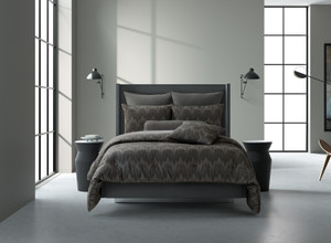 JQueen Axel Black King Comforter Set