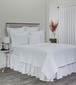 Basketry Unquilted Coverlet - 013864143097