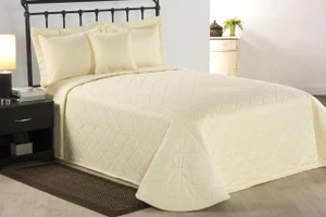 Overture Bedspread - 013864122399