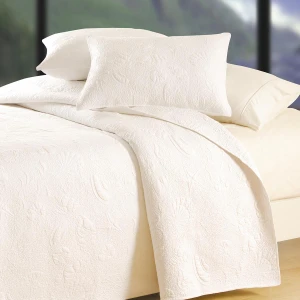 White Shell Matelasse Quilt Collection -