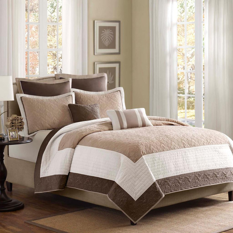 Attingham 7 Piece Quilt Set with Euro Shams and Throw Pillows - 675716382797