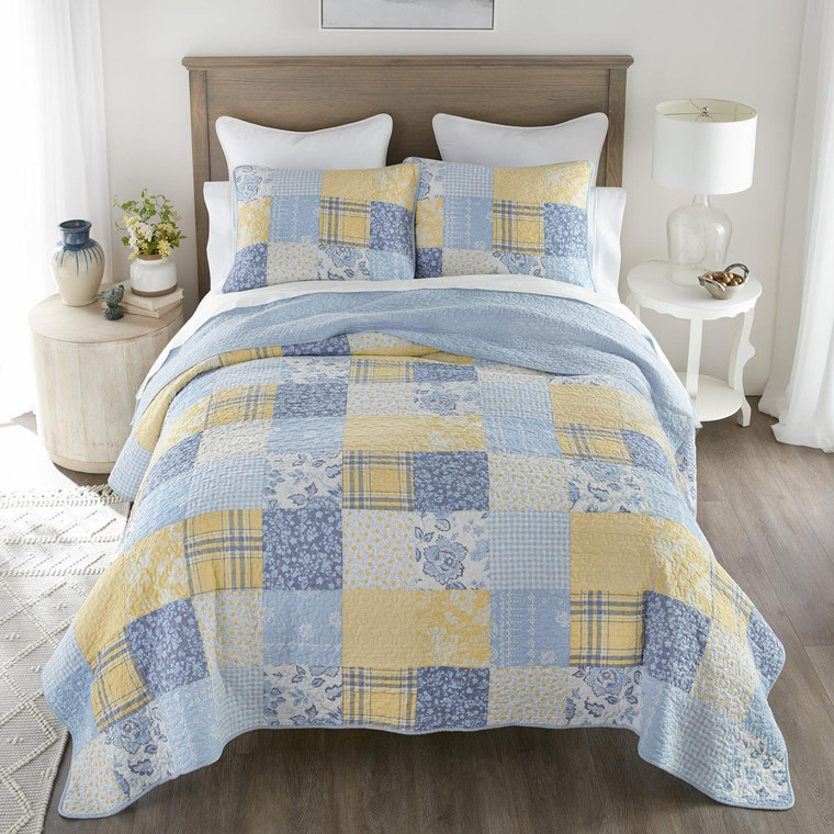 Spring Flowers Quilt Set - 754069632213