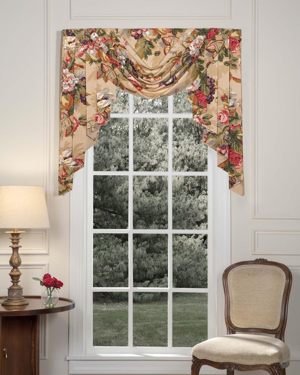 Queensland Autumn Jabot and Cascade - 138641419322