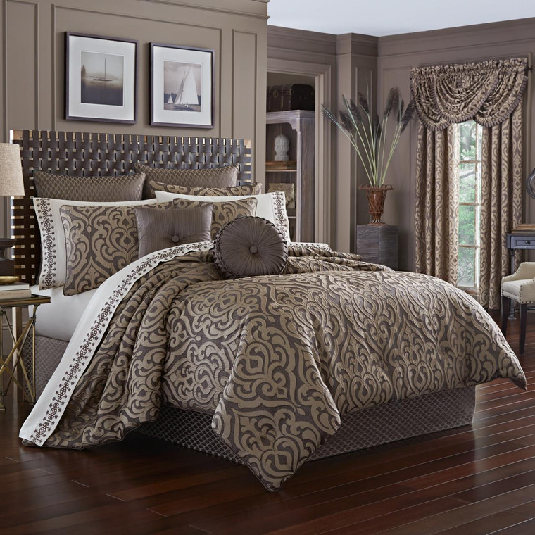 Astoria Mink Bedding Ensemble - 846339080333