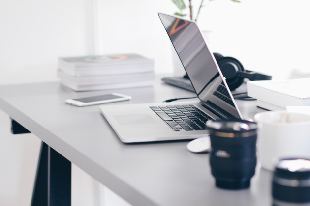 How to Position Your Desk for Maximum Productivity