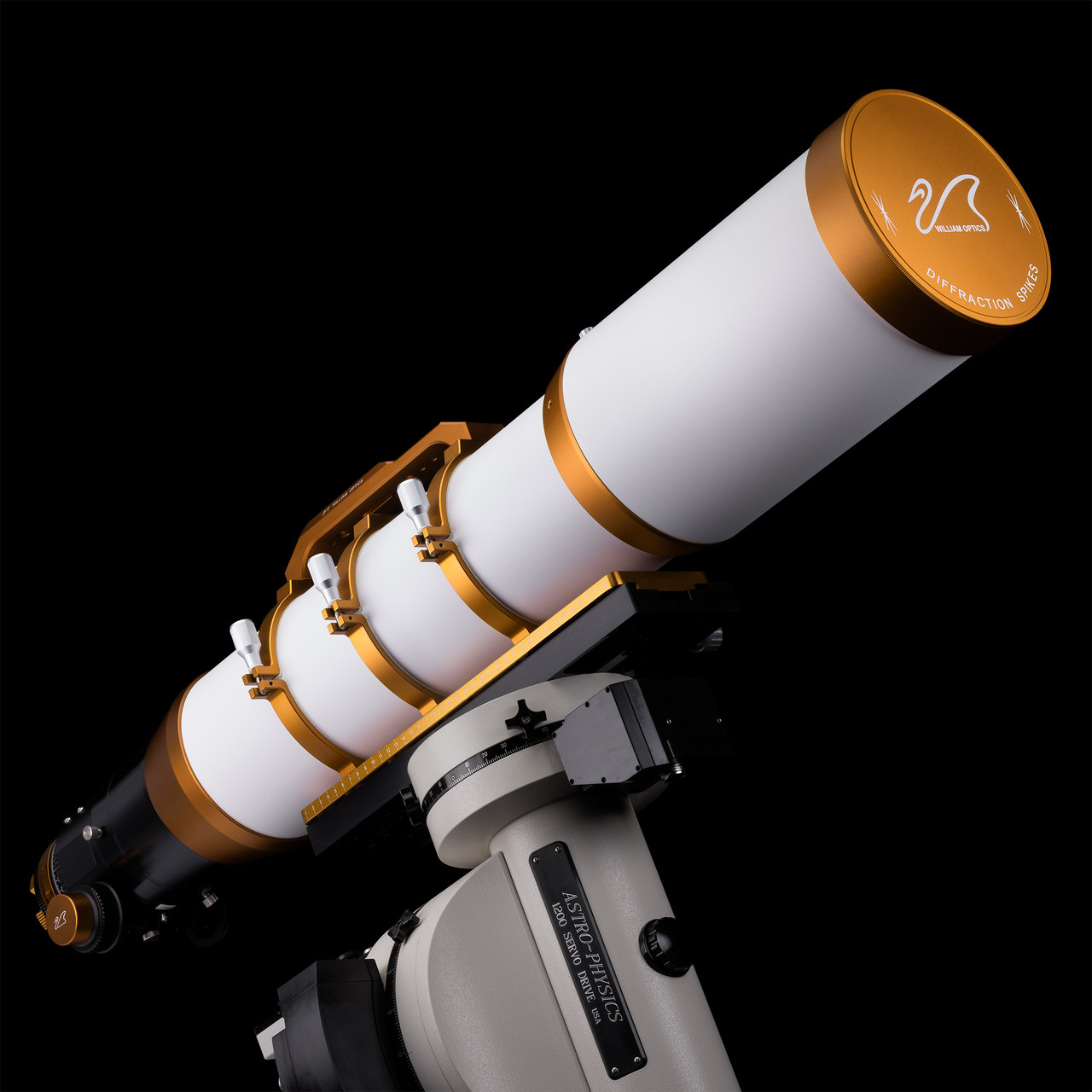William Optics FLT-156 f/7.8 Triplet APO with 3.7
