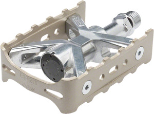 MKS Esprit Pedals - Platform, Aluminum, 9/16", Silver MKS Esprit Pedals - Platform, Aluminum, 9/16", Silver