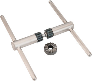 Park Tool BTS-1 English Bottom Bracket Taps, Facer, and Handle Set Park Tool BTS-1 English Bottom Bracket Taps, Facer, and Handle Set