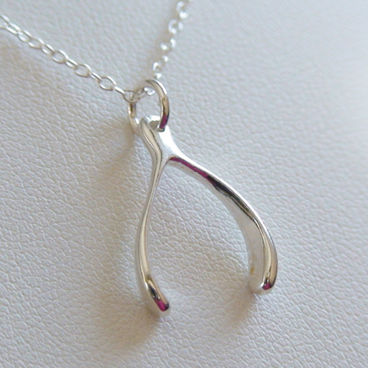 Amazon.com: Boma Jewelry Sterling Silver Wishbone Necklace, 16 inches :  Clothing, Shoes & Jewelry