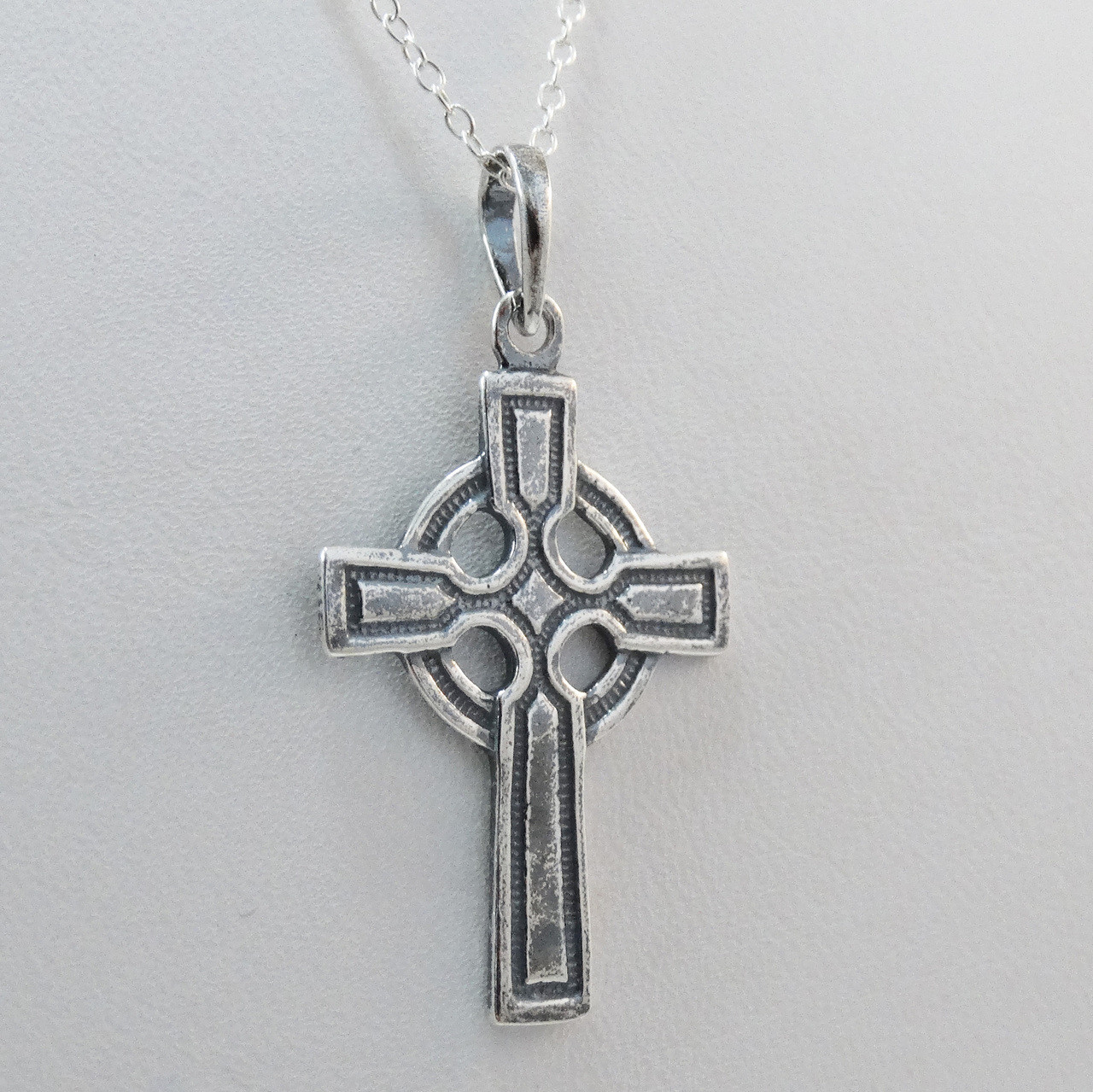 Celtic cross necklace silver Clearance