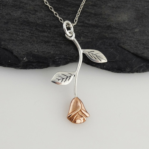   ROSE STERLING 925 フォーク 5本 Hanging Long Stem Rose Necklace w/ 18k Rose Gold Petals - 925