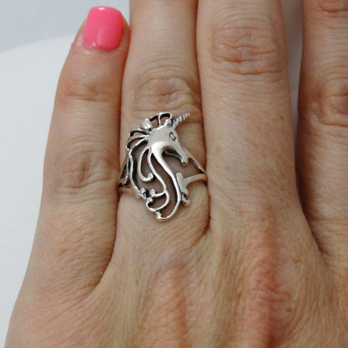 Unicorn Ring in 925 Sterling Silver