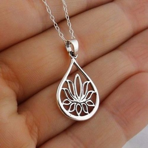 [LLOYD] 韓国☆Silver☆Flower Whitestone Silver Necklace Lotus Flower Teardrop Pendant Necklace - 925 Sterling Silver