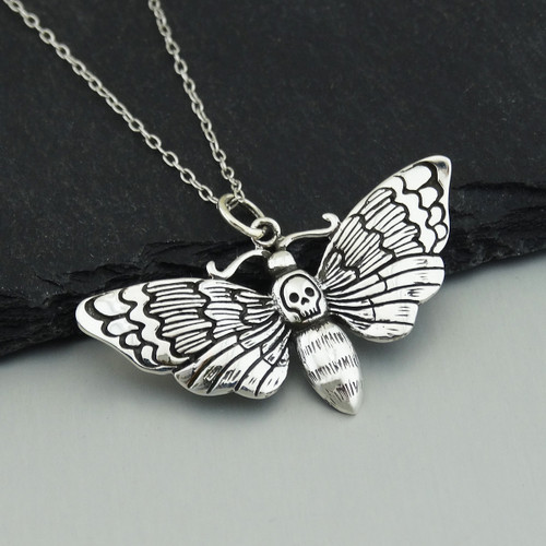 HAQUIL Skull Necklace - Vintage Gothic Deathhead Hawkmoth Pendant, Faux...