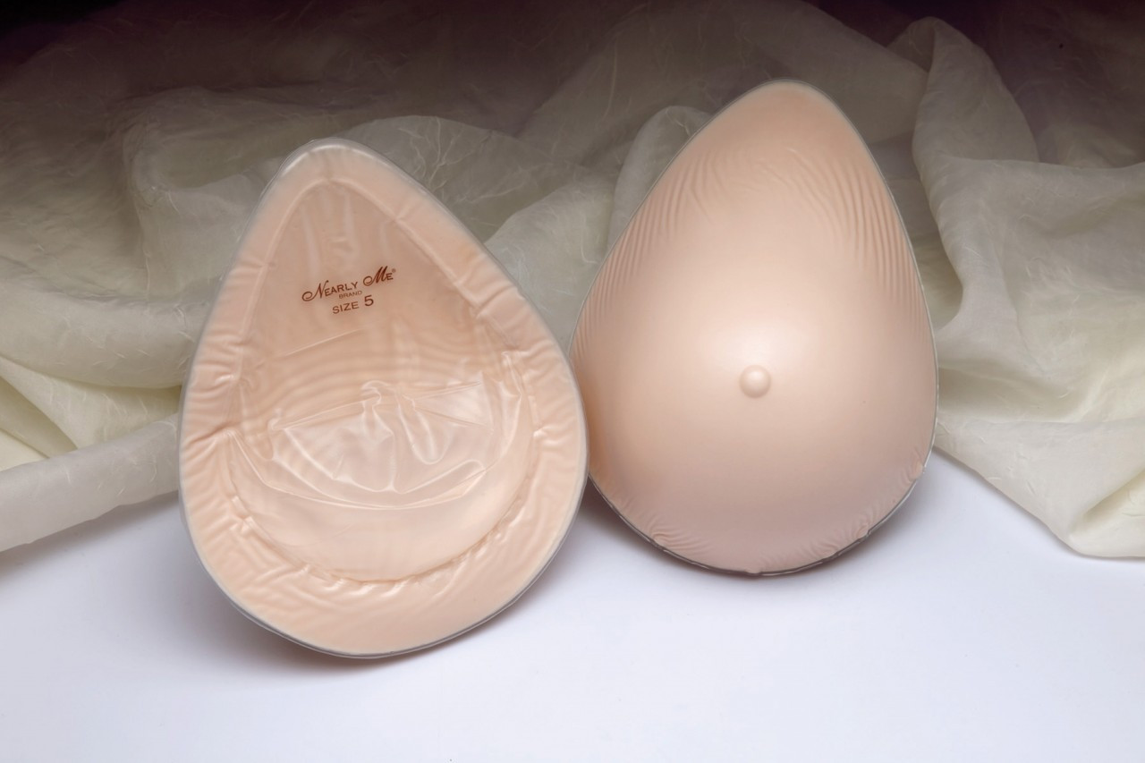 #375 Extra Lightweight Triangle Silicone Mastectomy Breast Form with Gel  Back (Size: 1) Beige