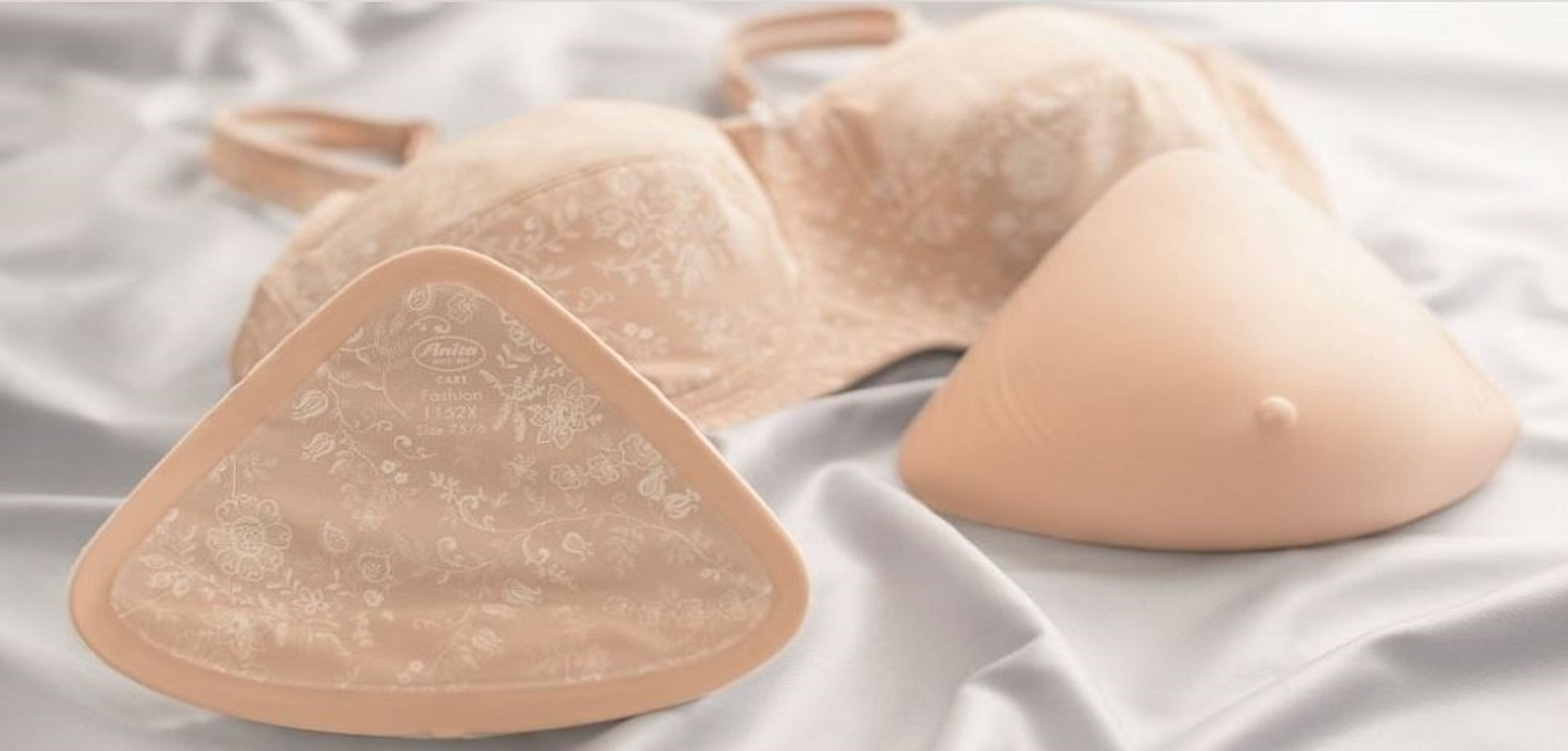 Vollence Silicone Breast Form Pocket Bra for Mastectomy