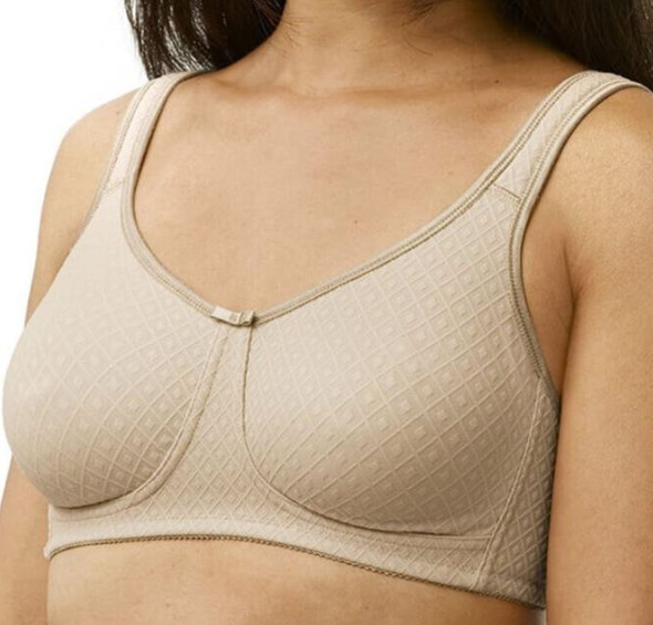 Mira Mastectomy Bra is seamless, non wire bra
by Amoena