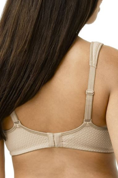 Mira Mastectomy Bra is seamless, non wire bra
by Amoena back