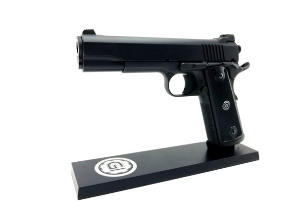 The HOSS Custom1911 chambered in 45, custom made in Huntsville, Arkansas.