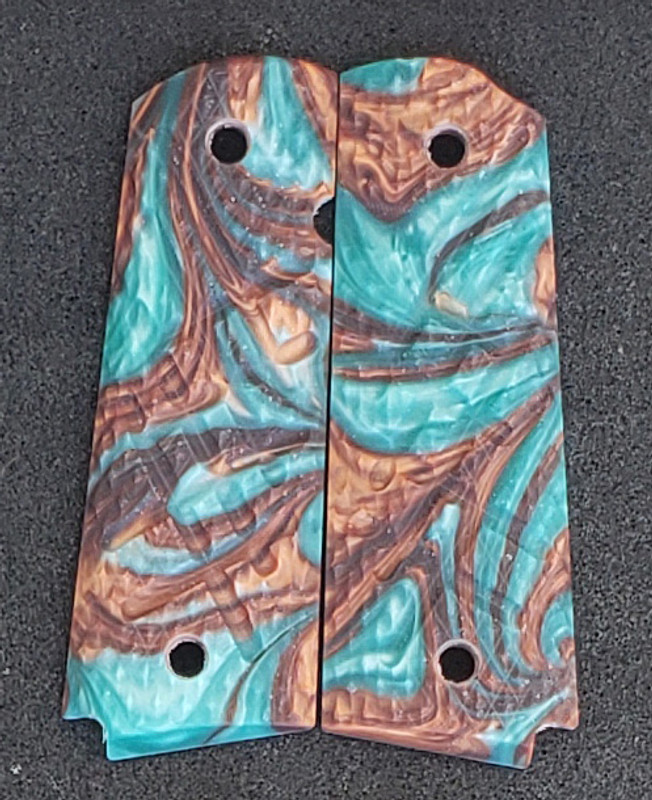 Shredder Grips Government Bevel Bottom- Multi Colored (005)