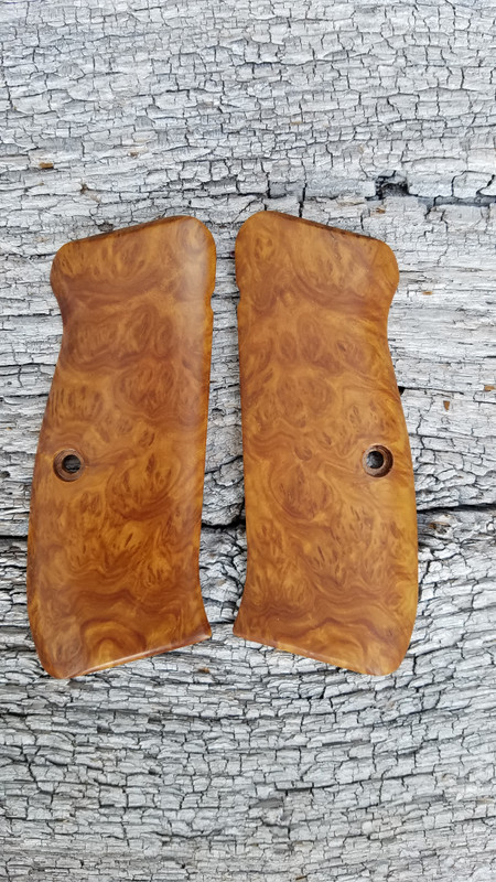 Yellow Box Burl CZ (Full Size) Grip (EW2-29)
