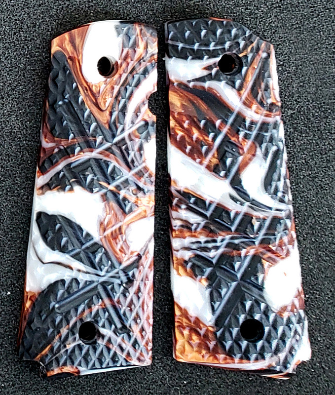 Shredder Grips Government Bevel  Bottom- Multi Colored (157) Shredder Grips Government Bevel  Bottom- Multi Colored (157)