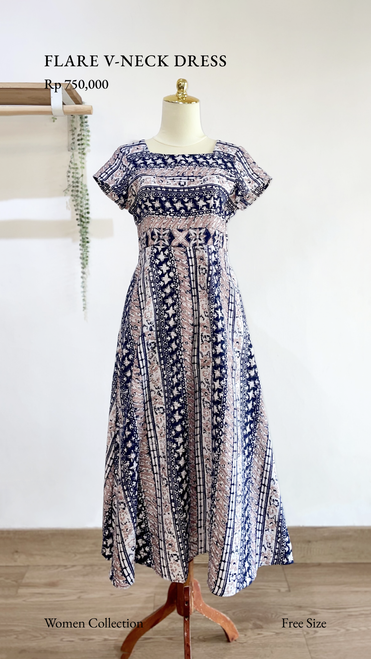 Flare V-Neck Dress - Peach x Black Stripes