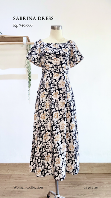 Sabrina Dress - Yellow Hibiscus on Black