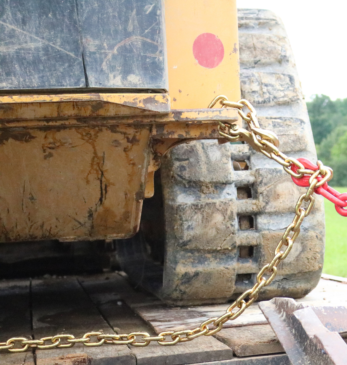 Grade 70 3/8″ x 20′ Chain w/Clevis Hooks Pail