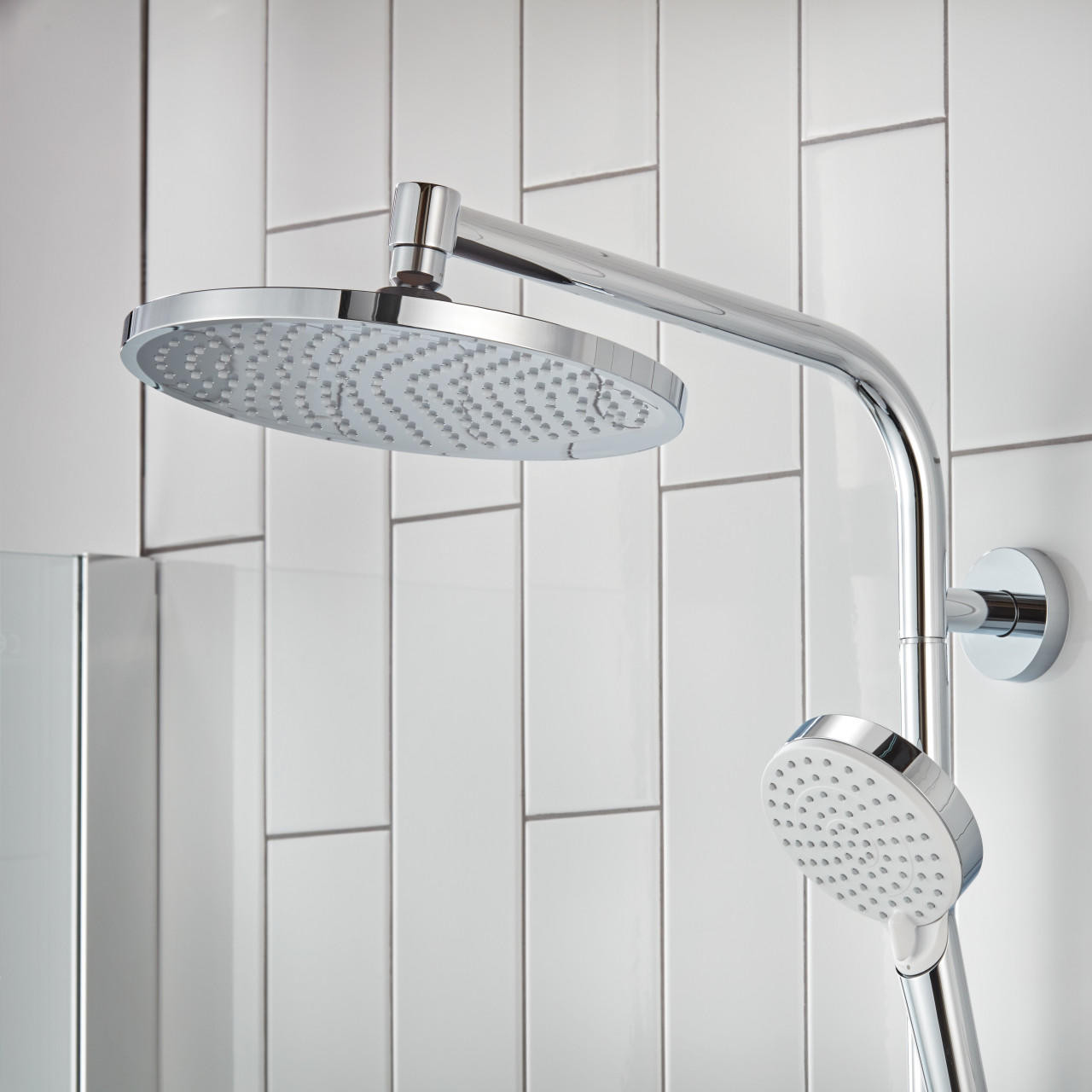 Hansgrohe Crometta S Showerpipe 240 1Jet With Thermostat 27267000