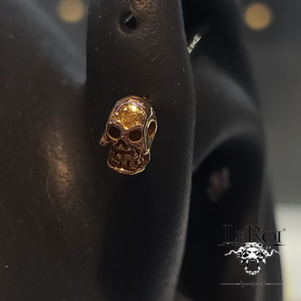 14K Y Skull 5mm 14ga