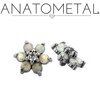 18K W Flower Threaded End 1.5mm 16ga FOP w/Diamond Center