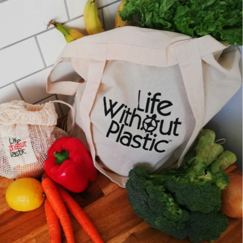 Remembering your reusable shopping bag became a whole lot easier!