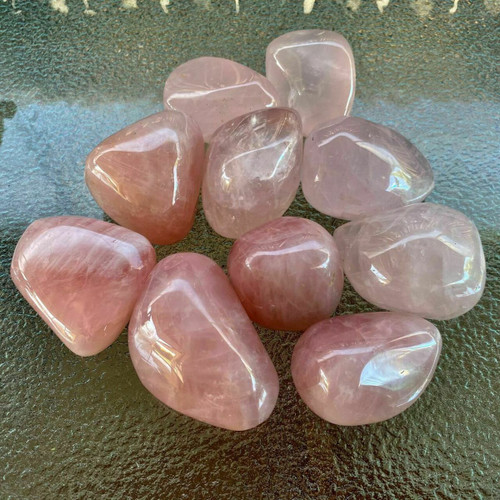 Rose Quartz Crystal Tumbled Stone ( Extra Large ) Rose Quartz Crystal Tumbled Stone ( Extra Large )