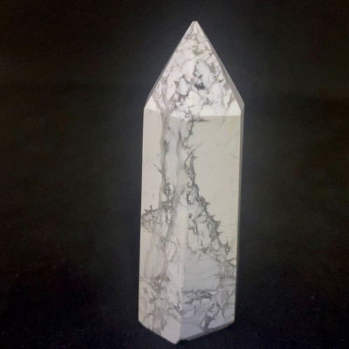 Howlite Crystal Generator Point-1.1