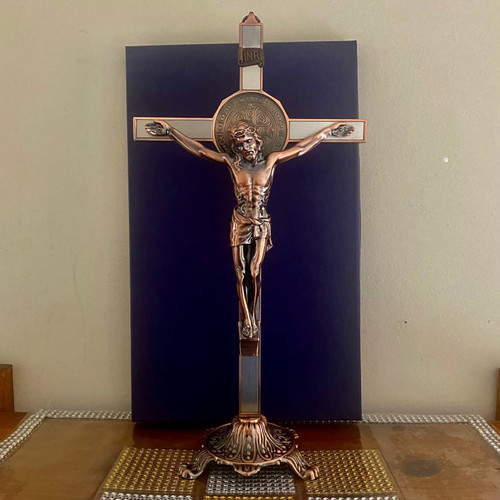 Holy Cross (With Stand)-1.2