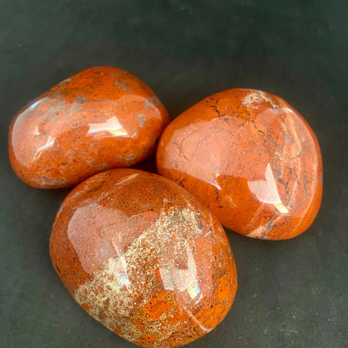 Red Jasper Tumbled Stone ( XXL )-1.1 Red Jasper Tumbled Stone ( XXL )-1.1