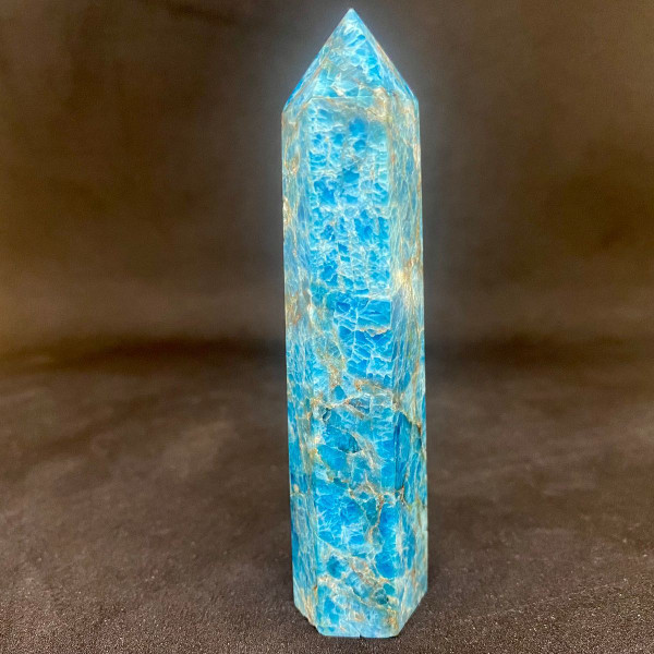 Apatite Crystal Generator Point-1.16