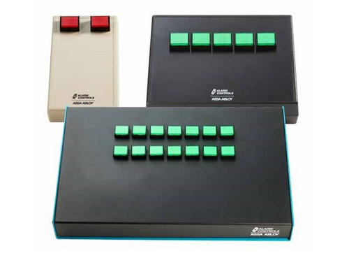 Desktop Console w/ 8 SPDT Green Switches 24VDC