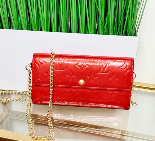 Louis Vuitton Red Patent Leather Vernis Sarah WOC