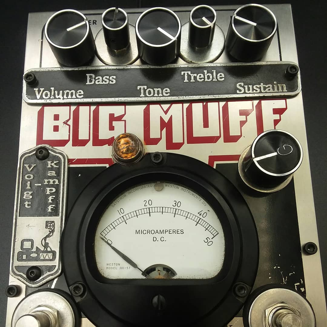 Big Muff Voigt-Kampff mods - Wrought Iron Leather and Effects