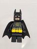 SH016a LEGO® Batman - Black Suit with Yellow Belt and Crest (Type 2 Cowl)