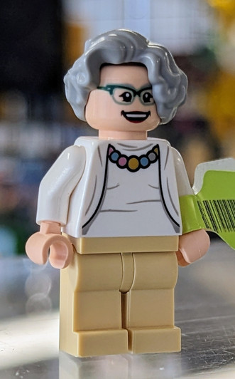 IDEA036 LEGO® Nancy G. Roman