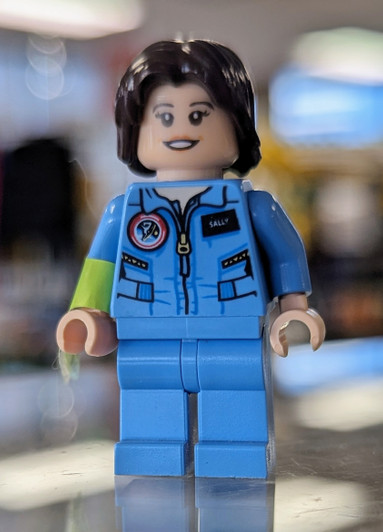 IDEA037 LEGO® Sally Ride