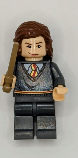 HP083 LEGO® Hermione Granger - Gryffindor Stripe Torso, Reddish Brown Female Hair Mid-Length