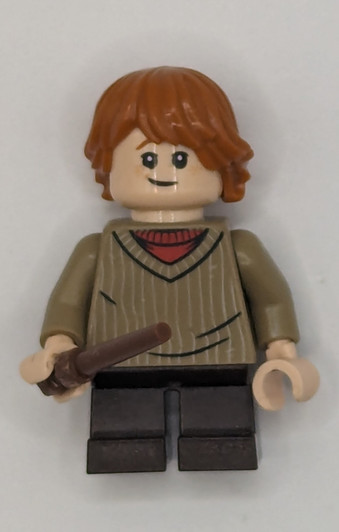 HP142 LEGO® Ron Weasley - Dark Tan Sweater