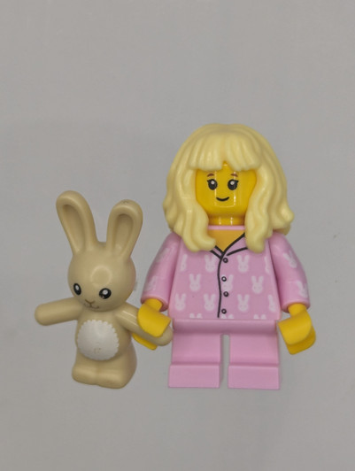 COL20-15 LEGO® Pajama Girl