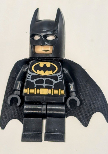 BAT002 LEGO® Batman, Black Suit