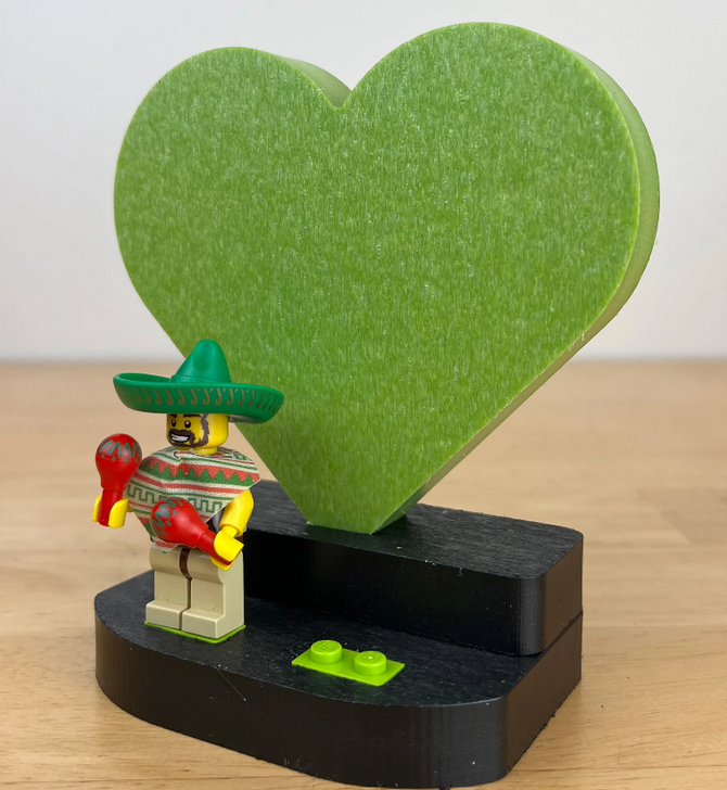 Themed Display - Heart Lime